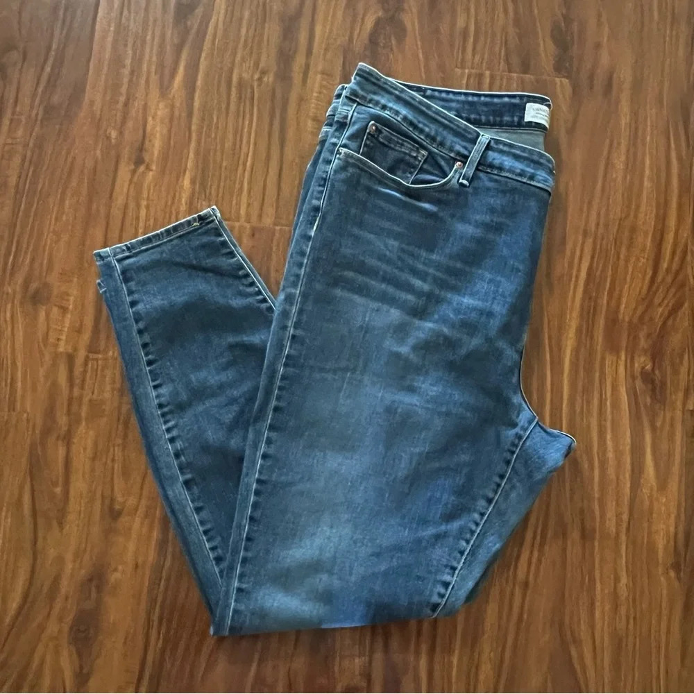 Levi Strauss & Co Signature Midrise Skinny Denim Jeans Medium Wash Plus size 20W